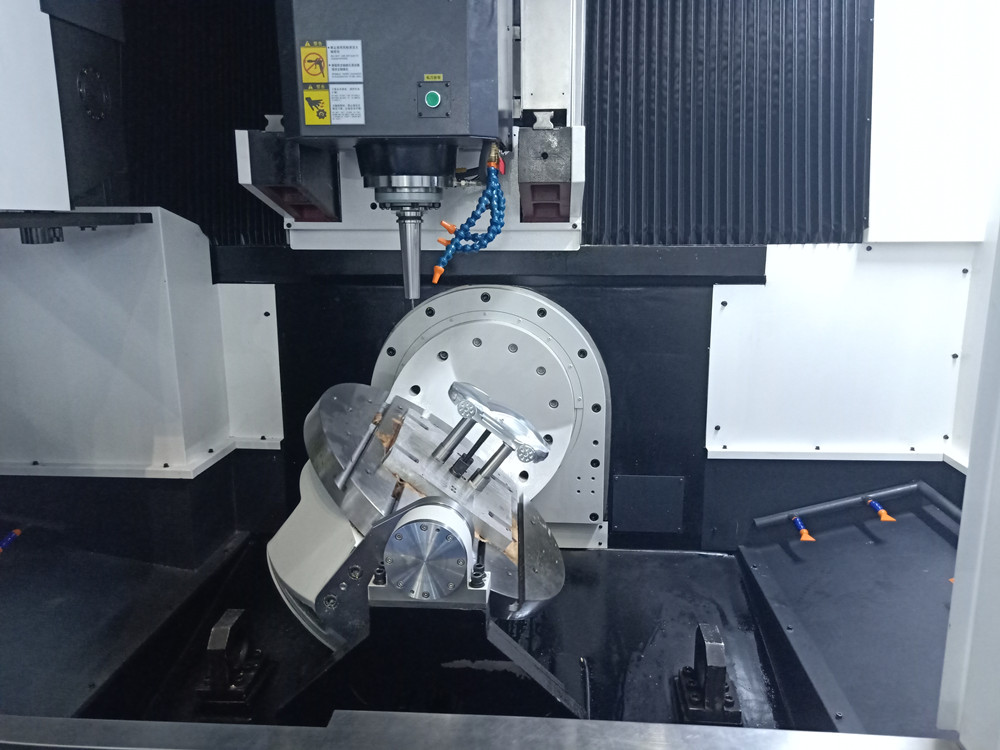 What Are the Advantages of CNC Machining Vs Manual Machining?cid=31